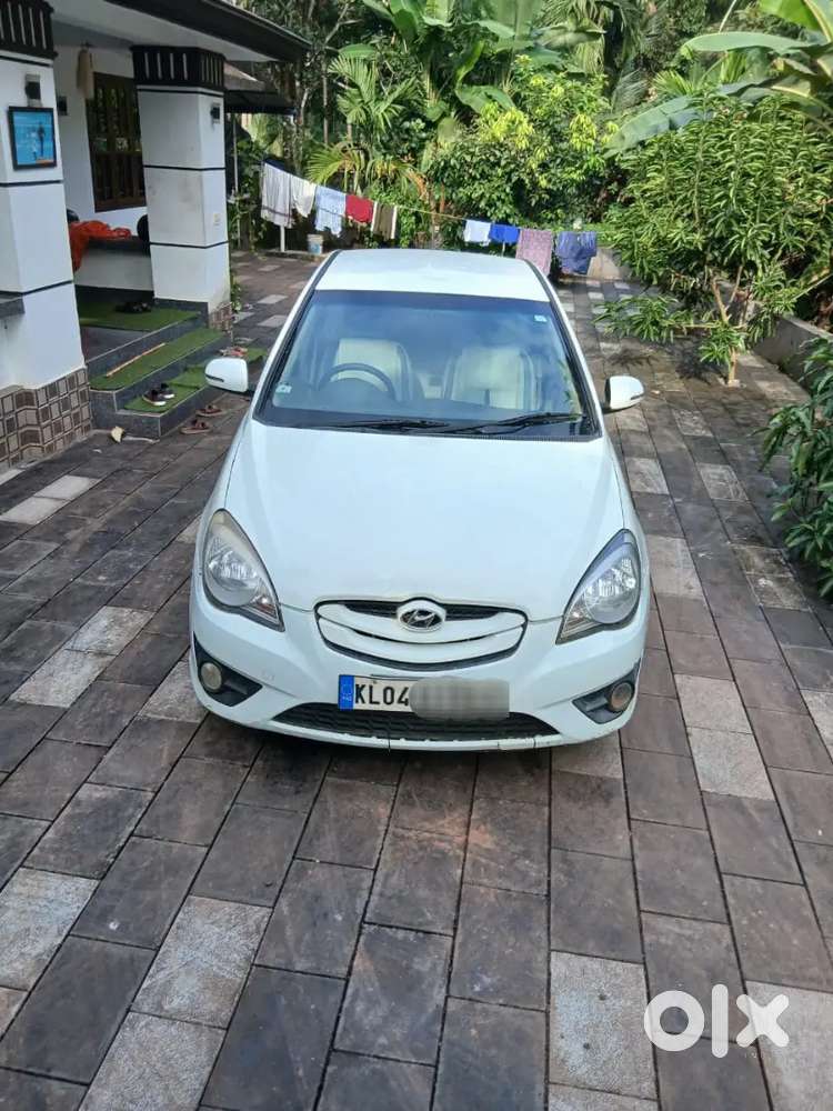 Hyundai Verna