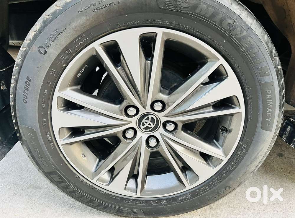 Toyota Innova Crysta 2.7 Gx At, 2019, Petrol