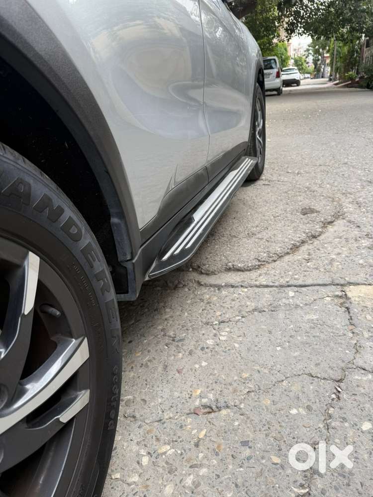 Mahindra Xuv700 Petrol 2022