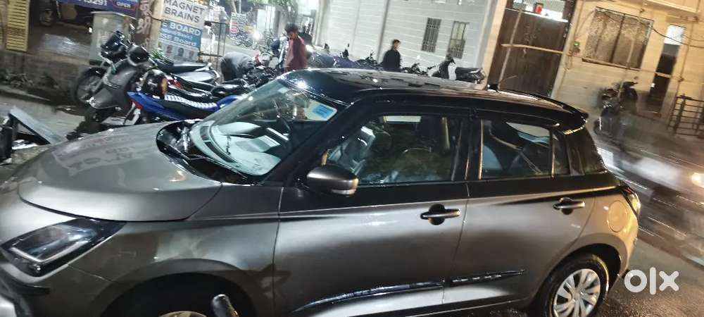 2024 Maruti Suzuki Swift Vxi पेट्रोल