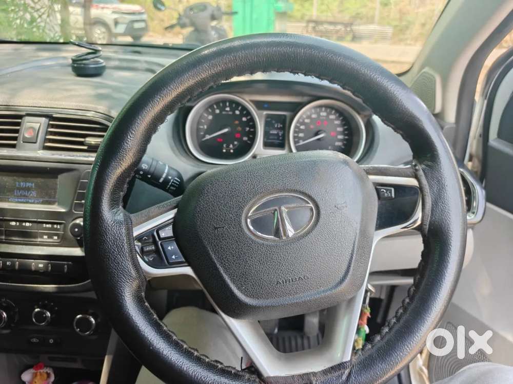 Tata Tiago Xz, 2016, Petrol