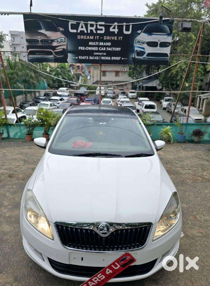 Skoda Rapid [2016-2020] 1.5 Style Plus Tdi At, 2016, Diesel