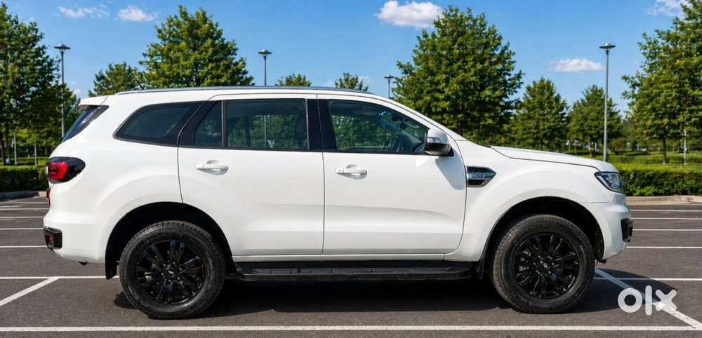 Ford Endeavour 3.2 Titanium 4x4 At, 2017, Diesel