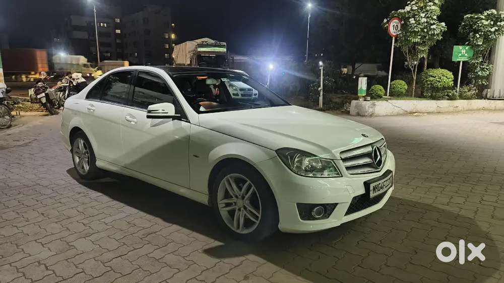 Mercedes-benz C-class C 200 2013 
,, Luxurious Sedan Well Condition,