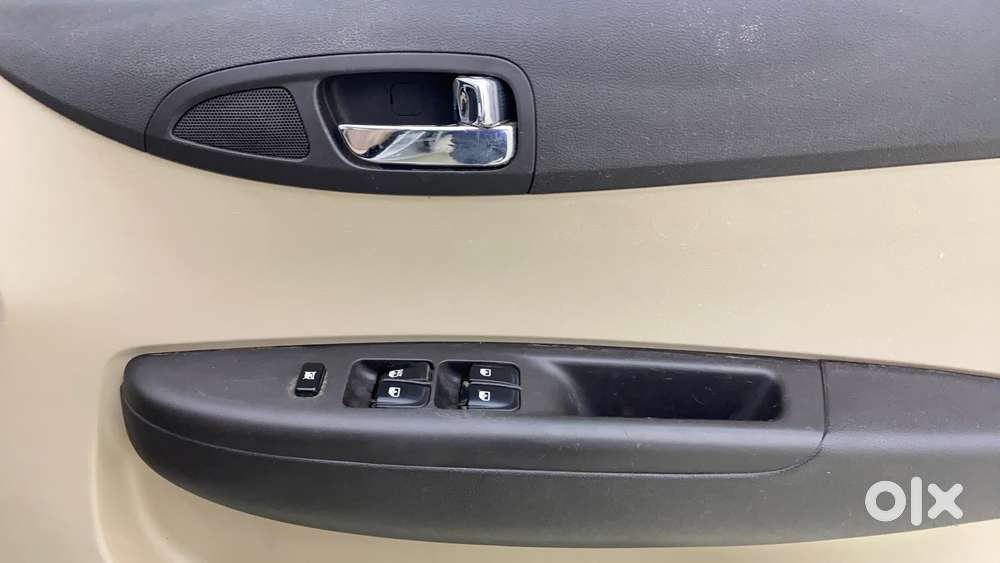 Hyundai I20 2012-2014 Magna, 2012, Petrol