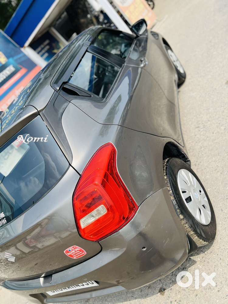 Maruti Suzuki Swift Vxi Optional, 2022, Petrol