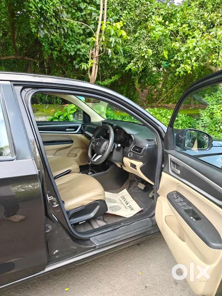 Honda Amaze Vx 2023 Petrol  Automatic