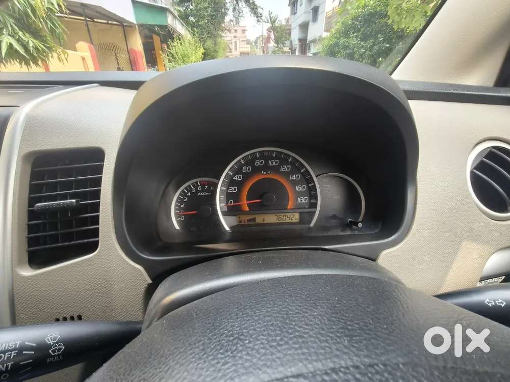 Maruti Suzuki Wagon R Vxi Petrol 2014