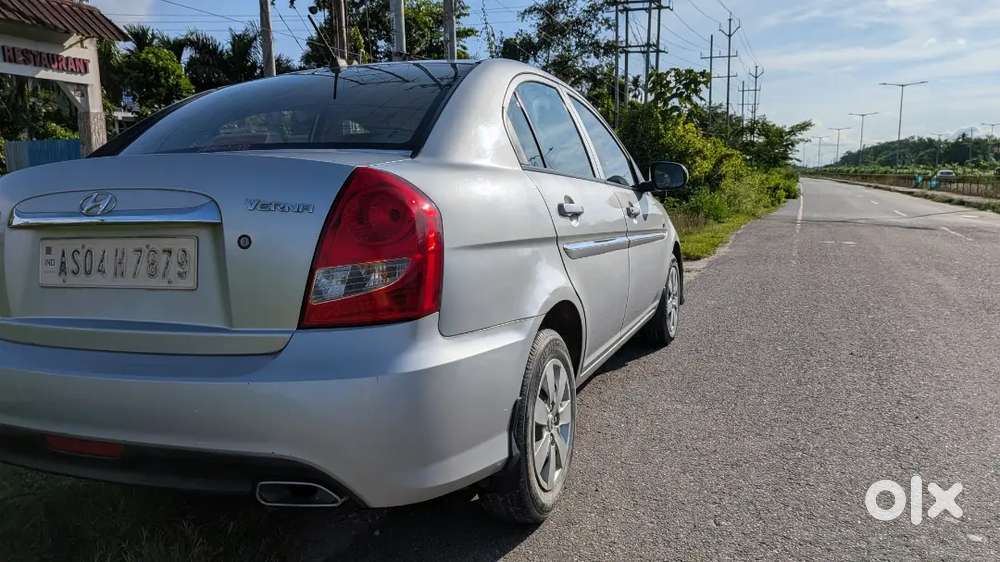 Hyundai Verna 1.6 Vtvt 2011