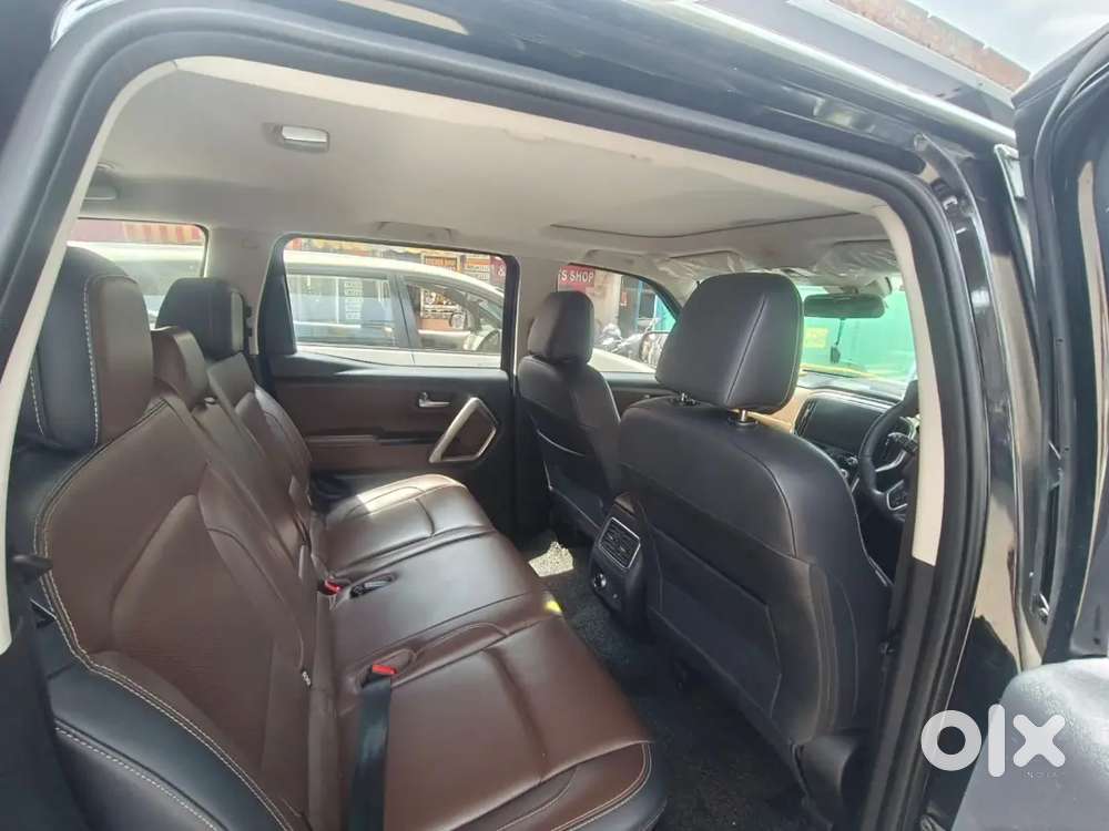 Mahindra Scorpio-n Petrol 2022