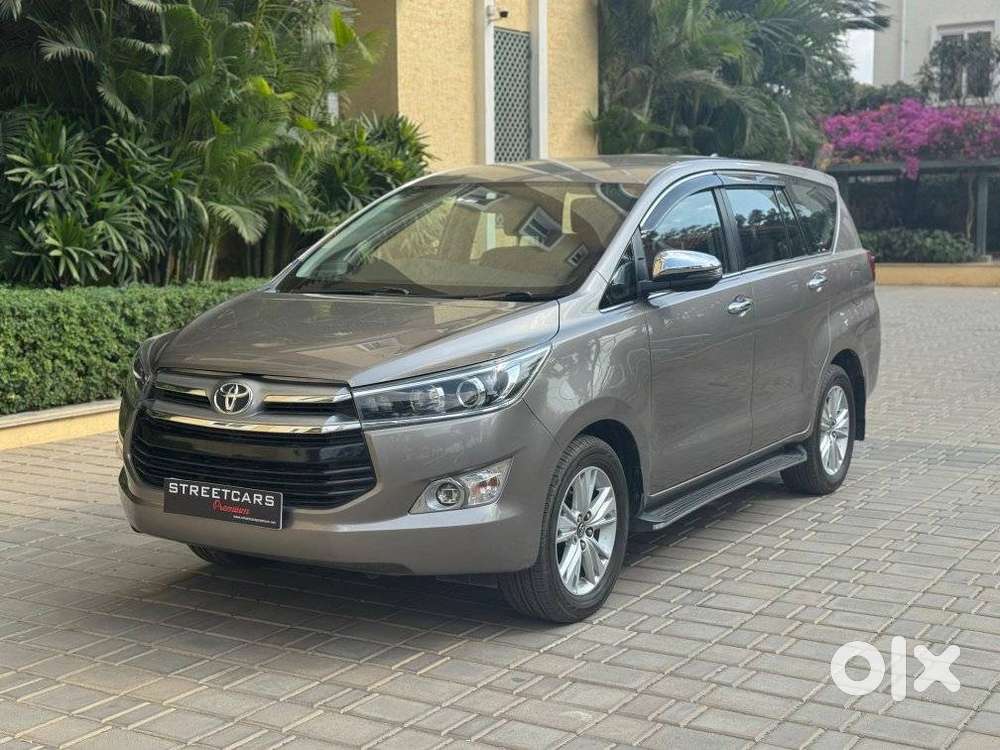 Toyota Innova Crysta 2.8z Automatic, 2018, Diesel