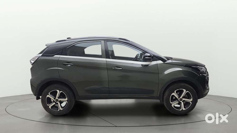 Tata Nexon 1.2 Revotron Xz Plus (l), 2023, Petrol