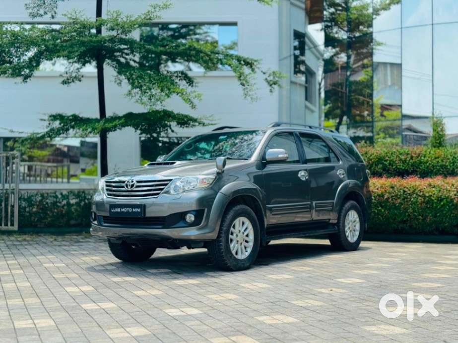Toyota Fortuner, 2014, Diesel