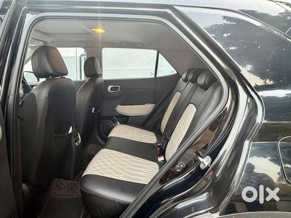 Hyundai Venue 1.2 S (o), 2024, Petrol
