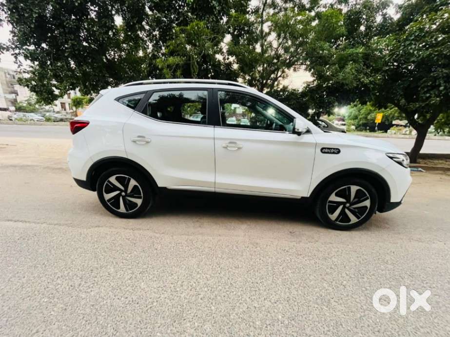 Mg Zs Ev, 2022, Electric