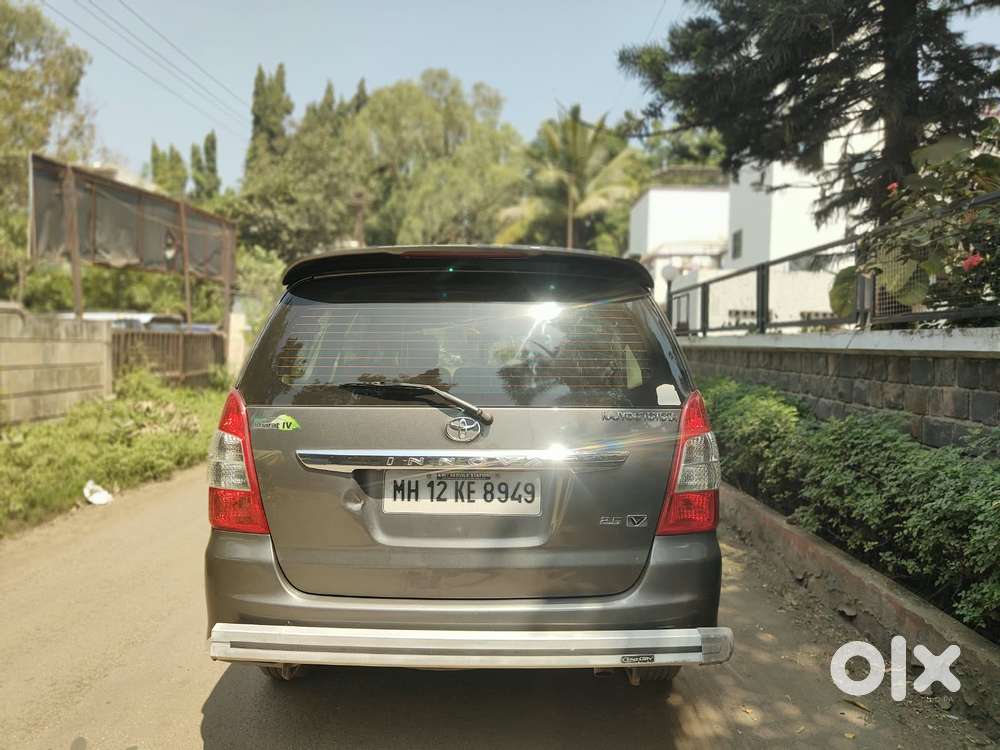Toyota Innova 2.5 V 8 Str, 2013, Diesel