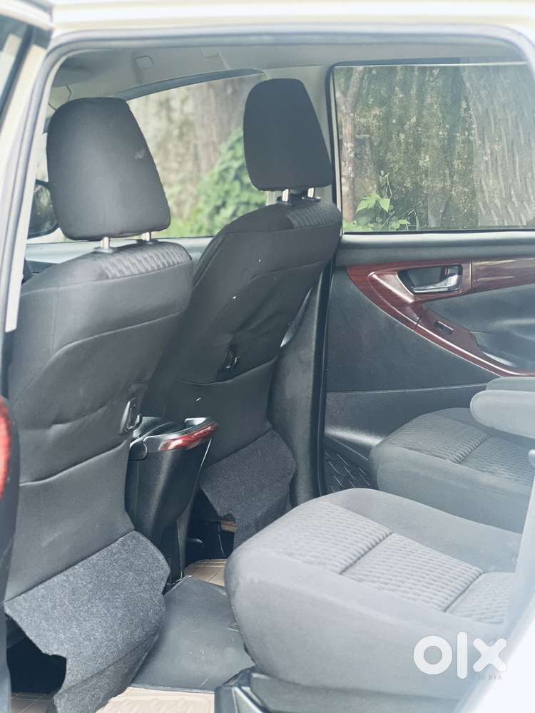 Toyota Innova Crysta 2.7 Gx Mt, 2018, Diesel