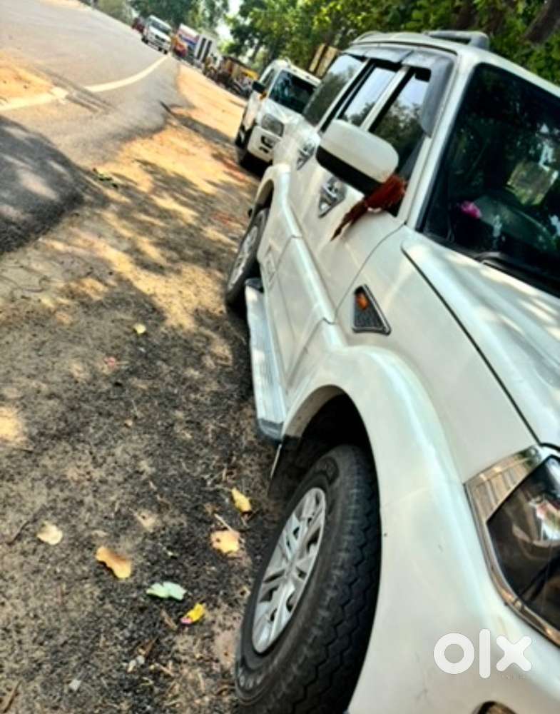 Mahindra Scorpio 2017 Diesel Well Maintained