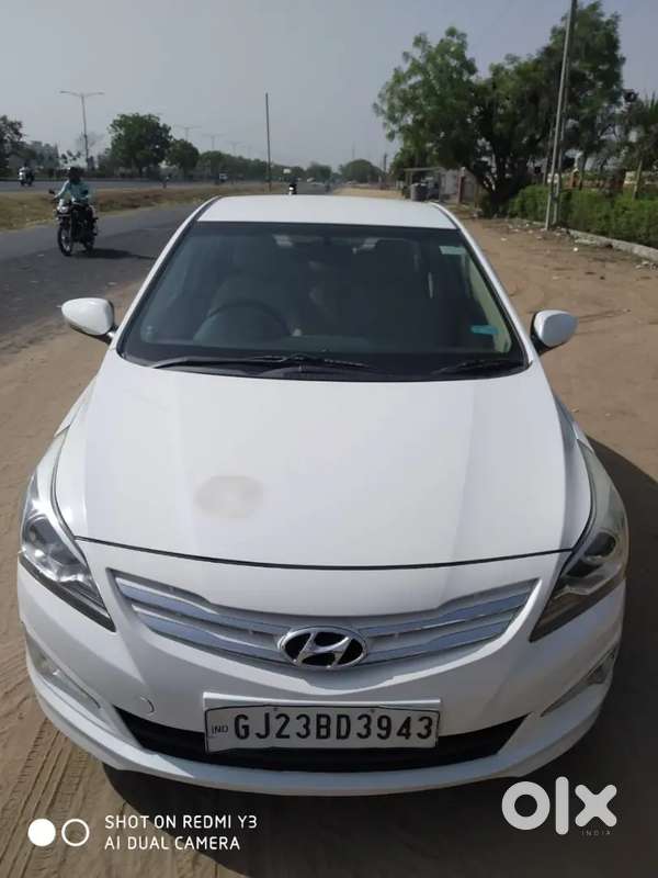 Hyundai Verna 2016