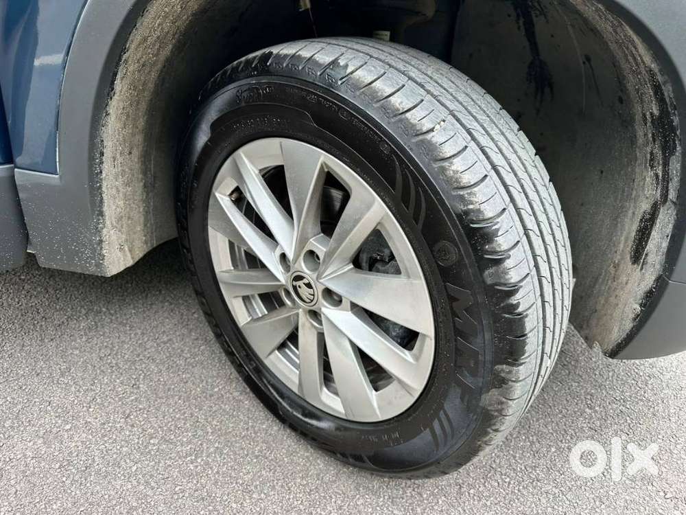 Skoda Kylaq Signature At, 2025, Petrol