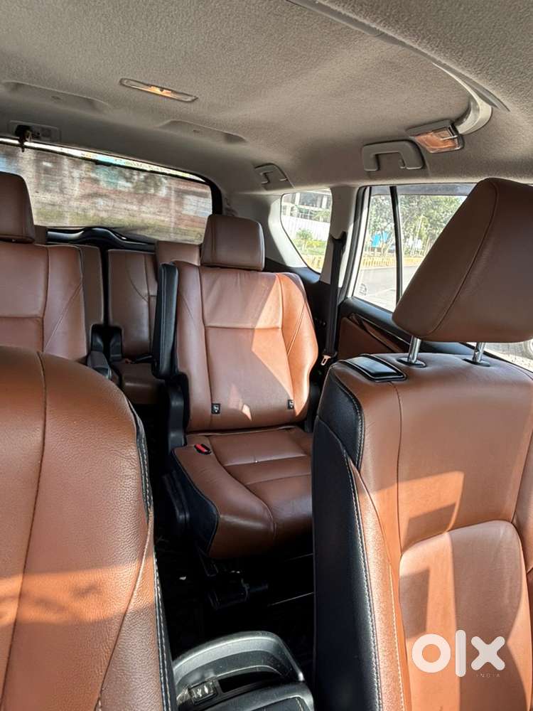 Toyota Innova Crysta 2018