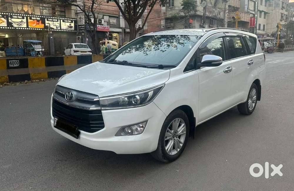 Toyota Innova Crysta 2.8z Automatic, 2017, Diesel