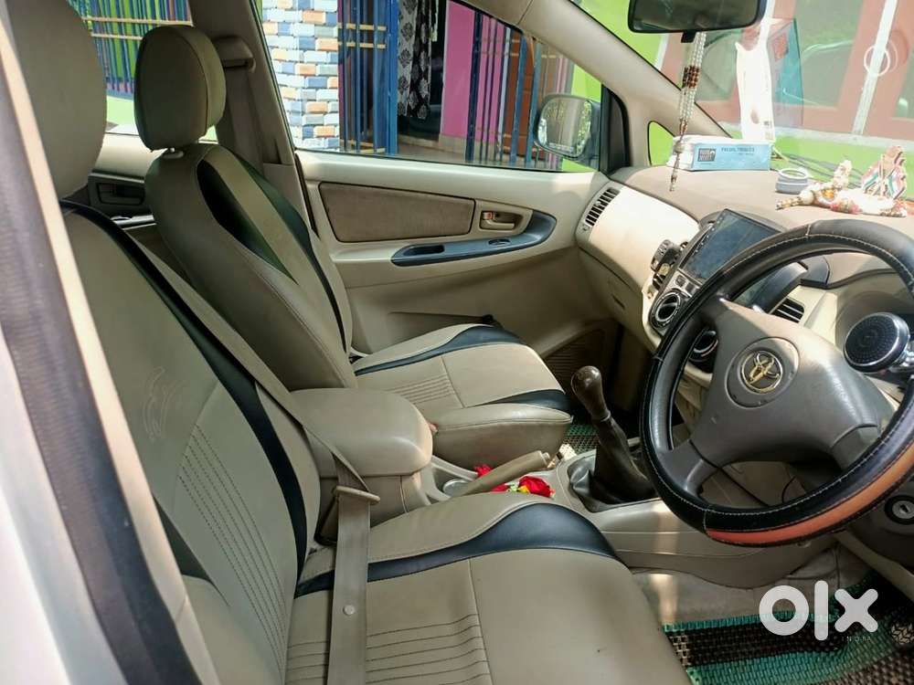 Toyota Innova Diesel (2009)