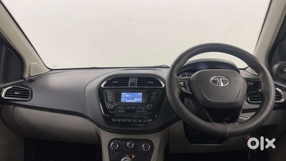 Tata Tiago Xza, 2018, Petrol