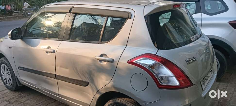 Maruti Suzuki Swift Vxi + Manual, 2017, Petrol