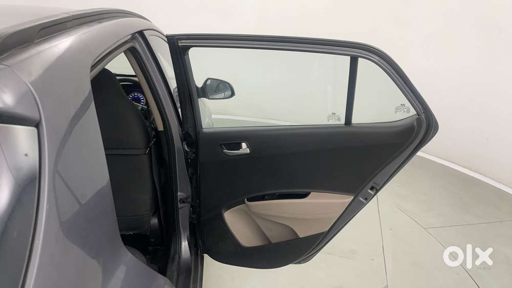 Hyundai Grand I10 1.2 Kappa Sportz, 2015, Petrol