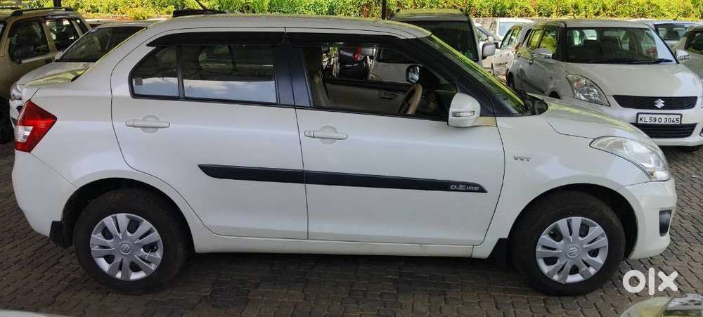 Maruti Suzuki Dzire Vxi Ags, 2014, Petrol