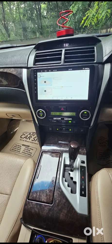 Toyota Camry Hybrid  2013  Fully Loaded

 Automatic