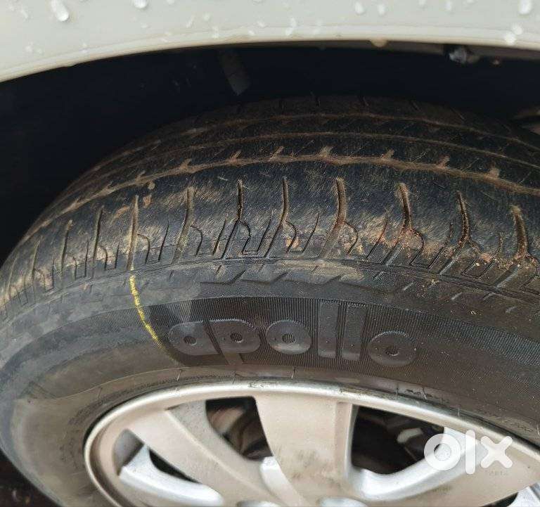 Maruti Suzuki Swift 1.2 Lxi (o), 2012, Petrol