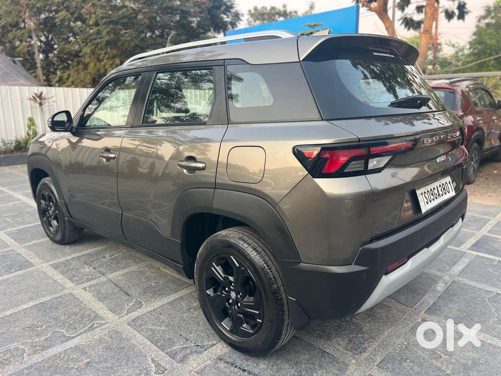 Maruti Suzuki Brezza 1.5 Zxi Smart Hybrid, 2023, Petrol