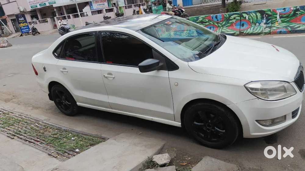 Skoda Rapid 2012 Diesel Well Maintained