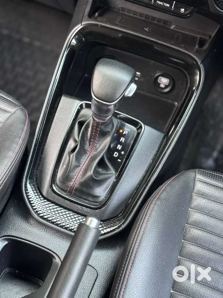 Kia Sonet Gtx Plus Turbo Dct, 2020, Petrol