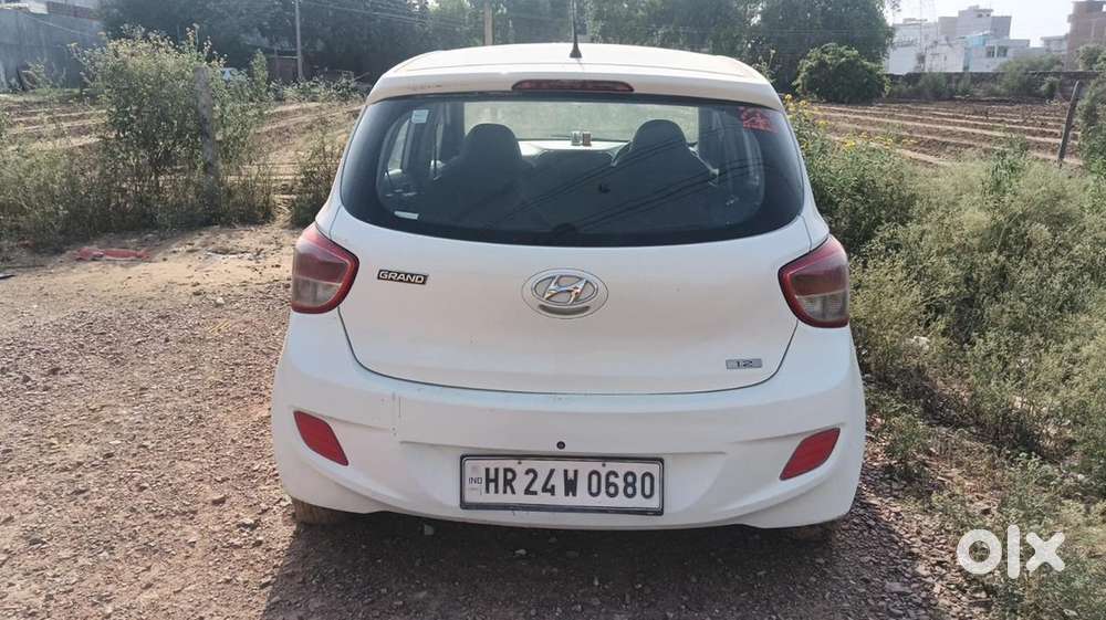 Hyundai Grand I10 Magna 2016 Car