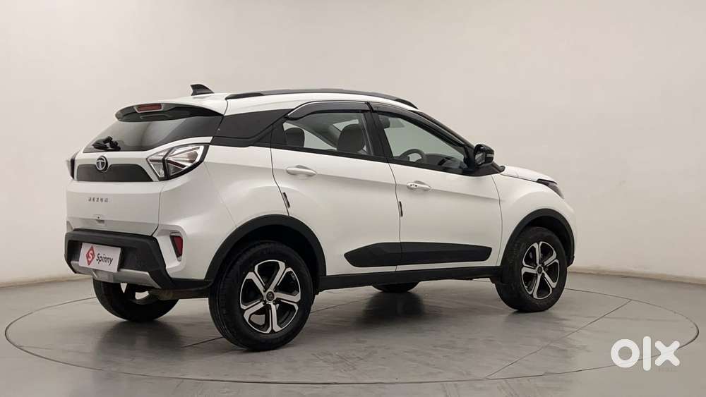 Tata Nexon 1.2 Revotron Xz Plus, 2023, Petrol