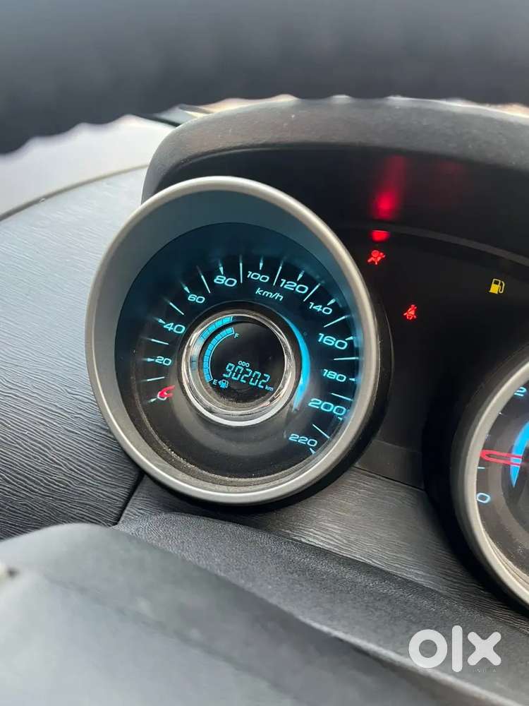 Mahindra Xuv500 2017 Diesel 90000 Km Driven