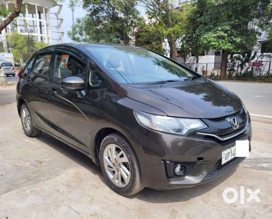 Honda Jazz V Mt Privilege, 2017, Petrol