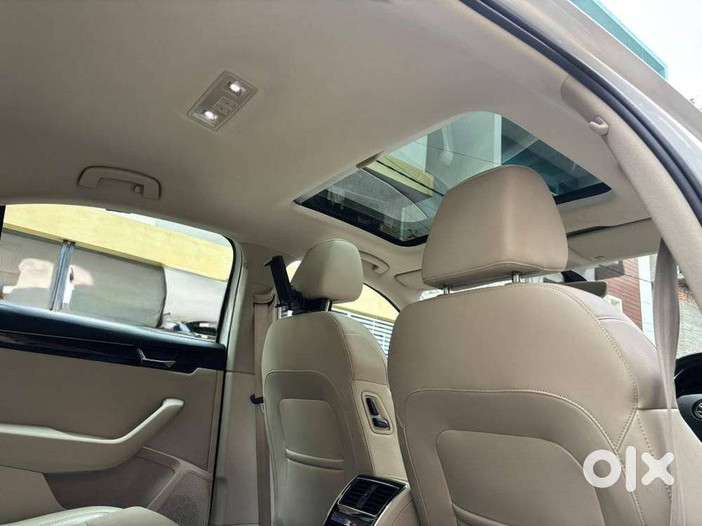 Skoda Superb Lk 1.8 Tsi At, 2017, Petrol