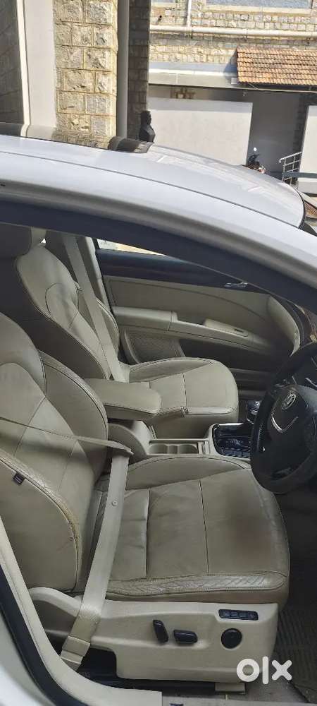 Skoda Superb Elegance At 2009