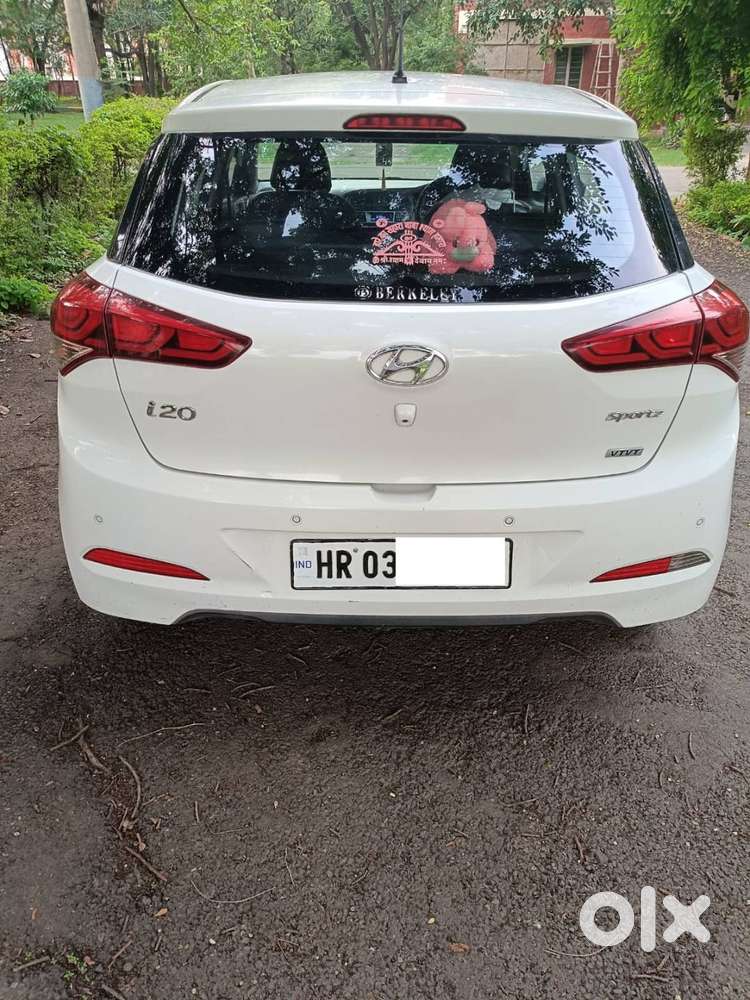 A One Condition Hyundai Elite I20 Sportz Vtvt Petrol 2016 Model