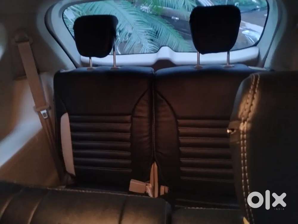 Maruti Suzuki Ertiga Vx 2023 Petrol Manual