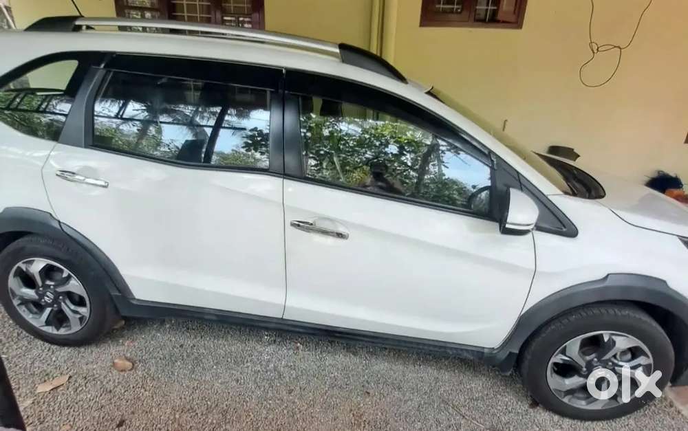Honda Br-v Petrol 2016