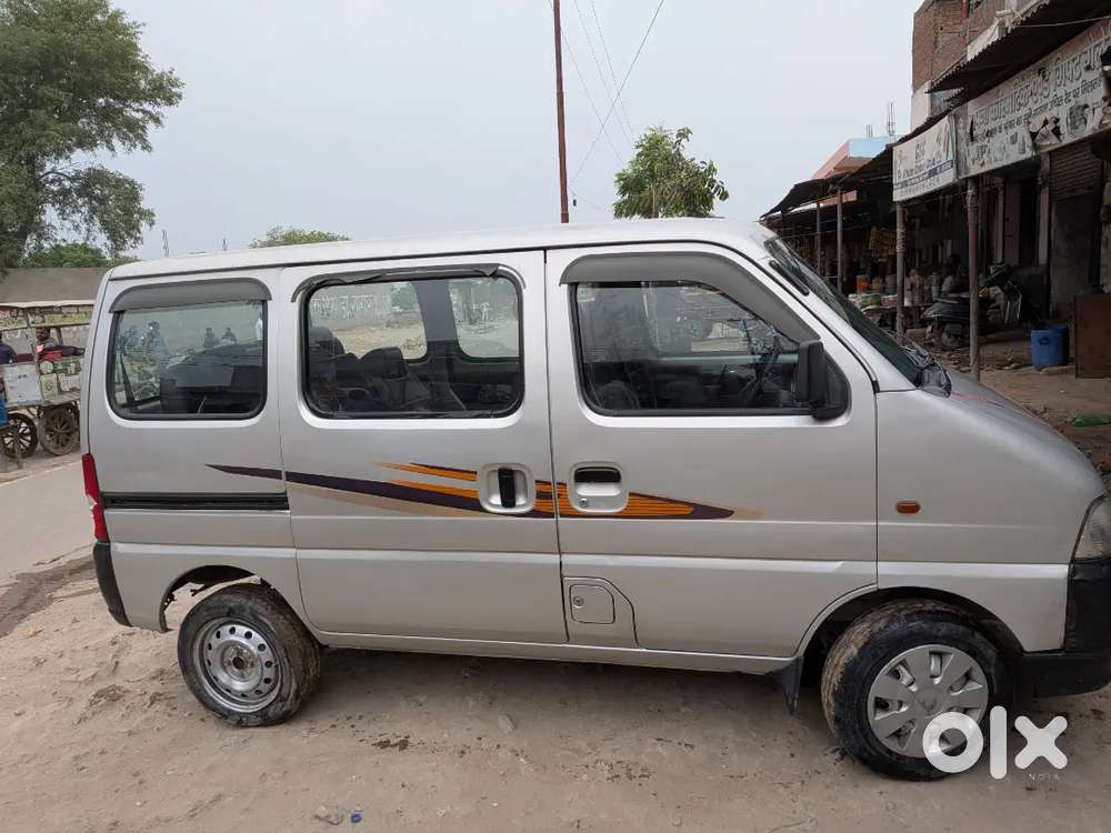 Maruti Suzuki Eeco Smiles 2018