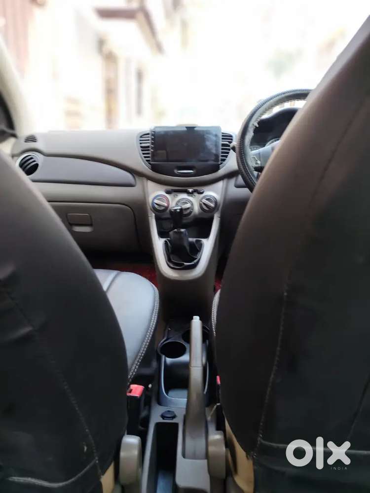 Hyundai I10 Era  Cng Fitted  Back Camera  Well Maintained