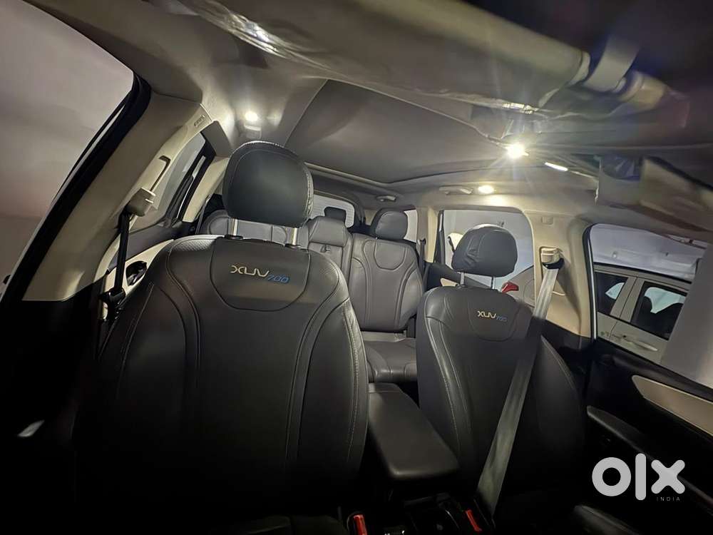 Mahindra Xuv700 Petrol 2022