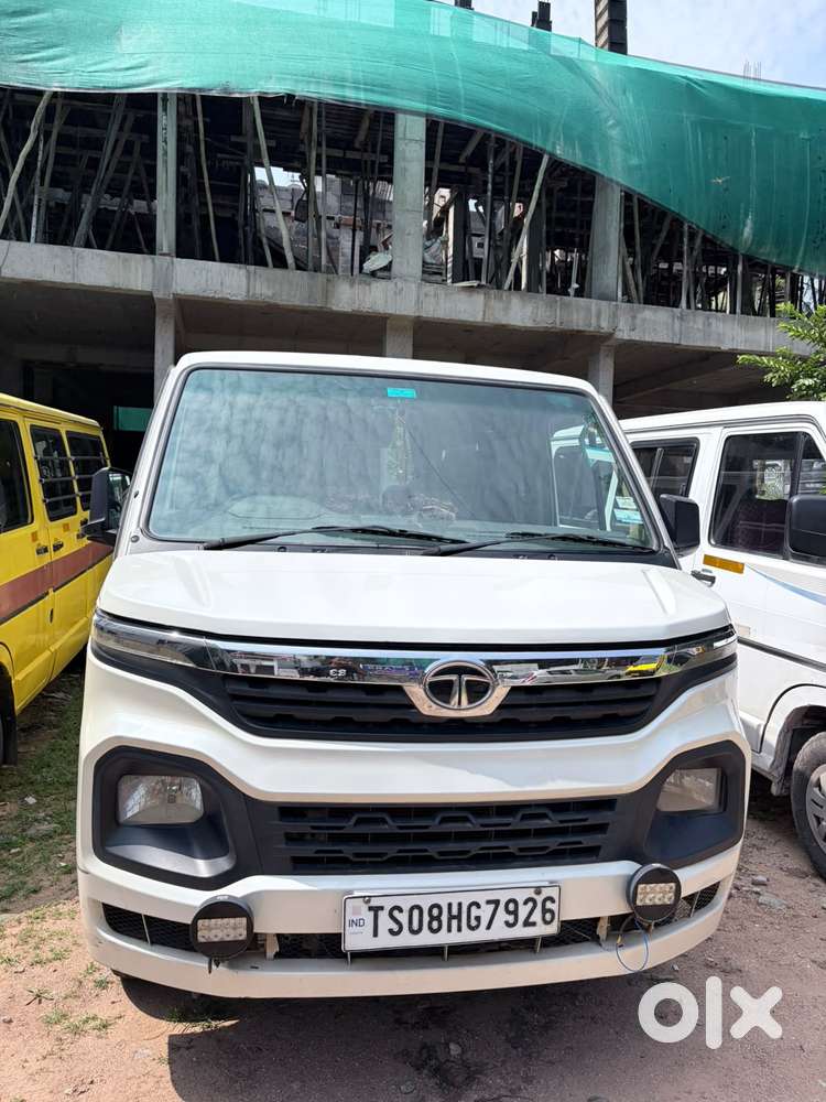 Tata Winger Luxury - Flat Roof (ac), 2020, Diesel