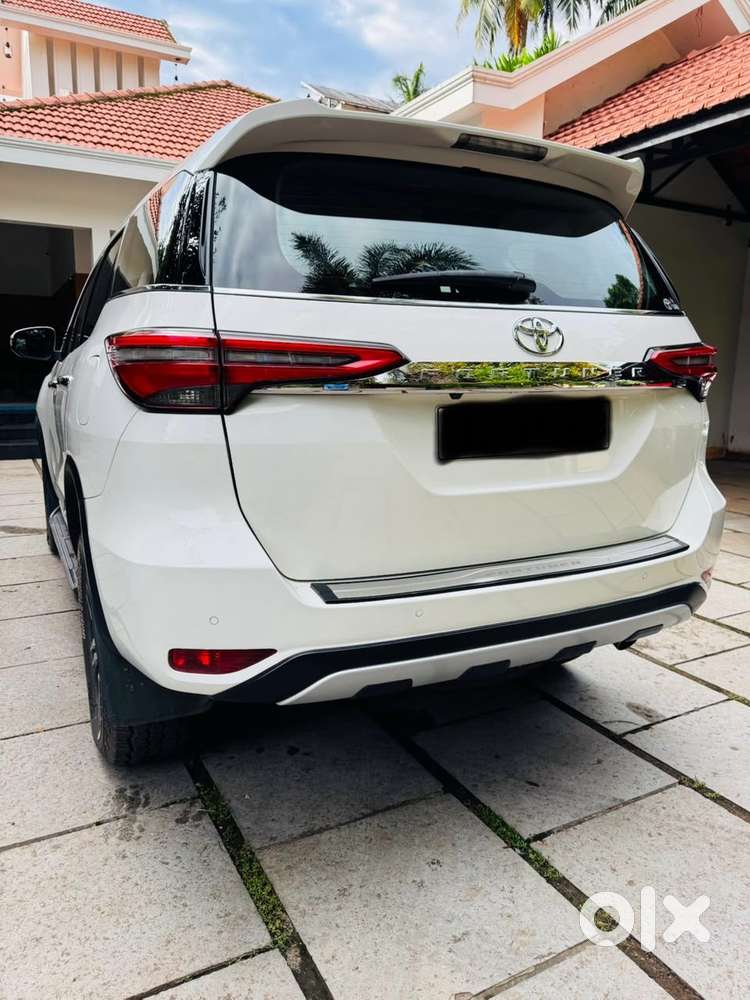 Toyota Fortuner 4x2 At 2.8 Diesel, 2023, Diesel